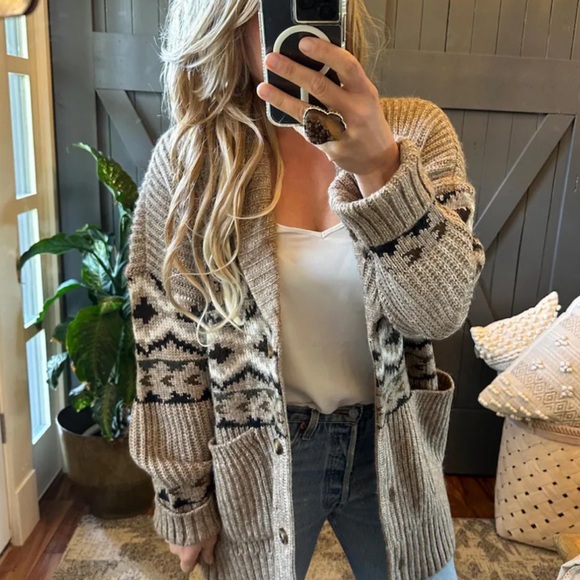 New Western Cowichan Print Long Brown Cardigan Sweater Thick Chunky Knit - Picture 4 of 7